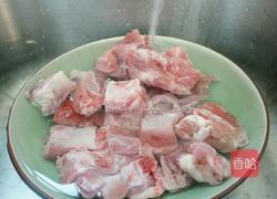 椒盐排骨的做法图解1