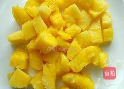 菠萝玉米鸡丁炒饭的做法图解7