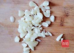 蒜香煸豆角的做法图解2