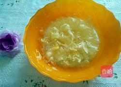 银耳鸡蛋汤的做法图解1