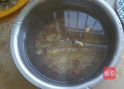 莲子百合薏仁汤的做法图解2