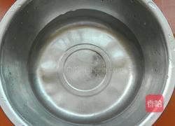 猪肉槐花陷饺子的做法图解9