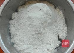 猪肉槐花陷饺子的做法图解10