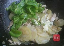 大辣椒炒土豆片的做法图解11
