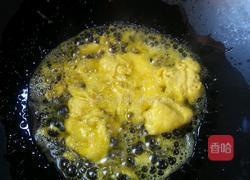 青椒炒鸡蛋黄的做法图解5