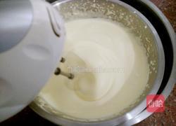 蜂蜜纸杯蛋糕的做法图解3