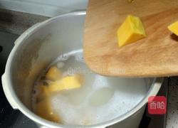 南瓜绿豆薏仁粥的做法图解6