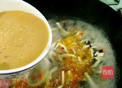 家常酸辣汤的做法图解6