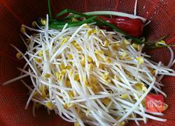 凉拌豆芽的做法图解2