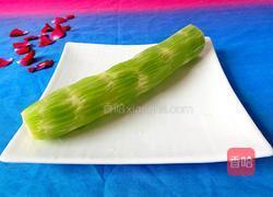 腊肠凉拌莴苣的做法图解1