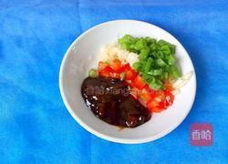 腊肠凉拌莴苣的做法图解3