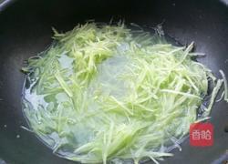 腊肠凉拌莴苣的做法图解7