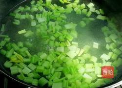 芹菜花生米的做法图解8