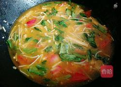 番茄金针菇蛋花疙瘩汤的做法图解6