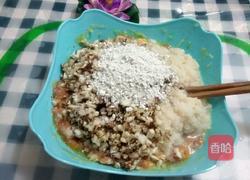 猪肉丸子的做法图解5