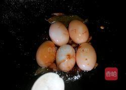 红烧鸡蛋的做法图解4