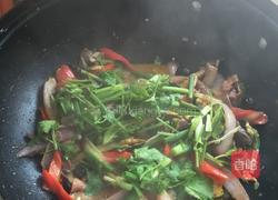 尖椒爆炒鸡胗的做法图解6