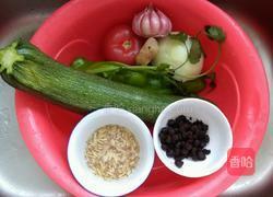豆豉炒西葫芦的做法图解2