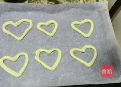 Chocolate Cake Roll Recipe Illustration 13