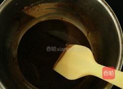 巧克力熔岩蛋糕的做法图解3