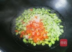 毛豆炒肉的做法图解4