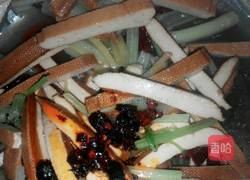 香芹木耳炒白干的做法图解6