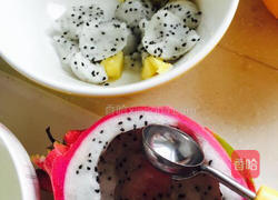 香芒火龙果西米露的做法图解3