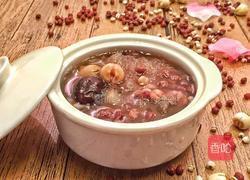 薏米莲子银耳羹的做法图解5