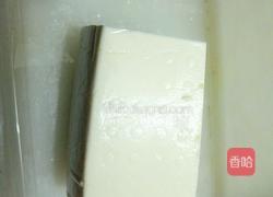 豆腐丸子的做法图解1