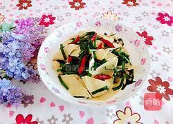 韭菜炒豆腐皮的做法图解6