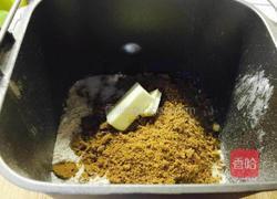 面包机版红糖吐司的做法图解3