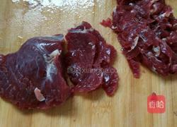 家常炒牛肉的做法图解1