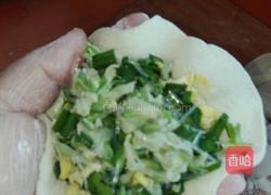 槐花韭菜鸡蛋包子的做法图解19