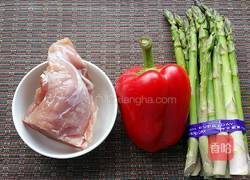 芦笋炒肉片的做法图解1