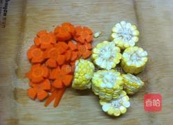 玉米萝卜排骨汤的做法图解3