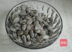 葱香蛤蜊肉的做法图解1