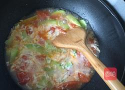 西红柿黄瓜鸡蛋汤的做法图解6