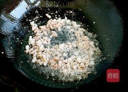 干煸茶树菇的做法图解3