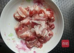 干锅五花肉菜花的做法图解1