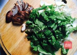 家常香菇青菜的做法图解2