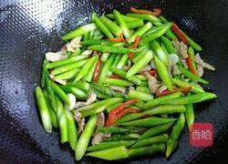 清炒芦笋肉丝的做法图解8