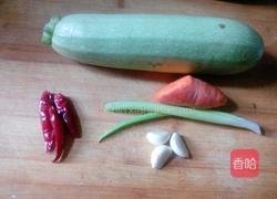 醋溜西葫芦丝的做法图解1