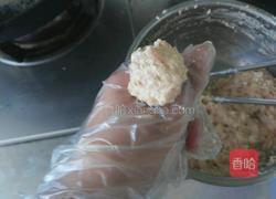 炸猪肉丸子的做法图解4