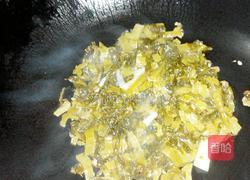 酸菜炒肉的做法图解6