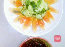 青椒黄瓜拌皮蛋的做法图解3