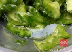 苦瓜牛肉的做法图解7