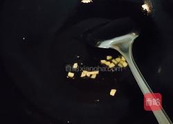 腊味什锦炒饭的做法图解6