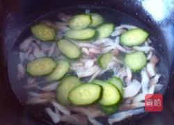 蘑菇鸡蛋汤的做法图解5