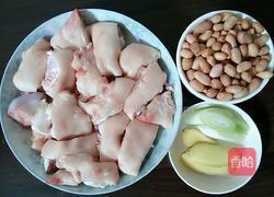 花生猪蹄汤的做法图解1