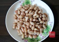 花生猪蹄汤的做法图解3